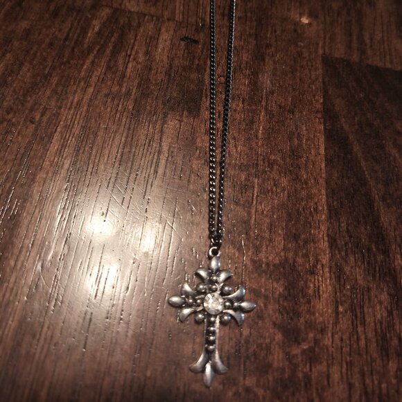 GUN METAL CROSS NECKLACE - EARRINGS SET - Picture 1 of 2